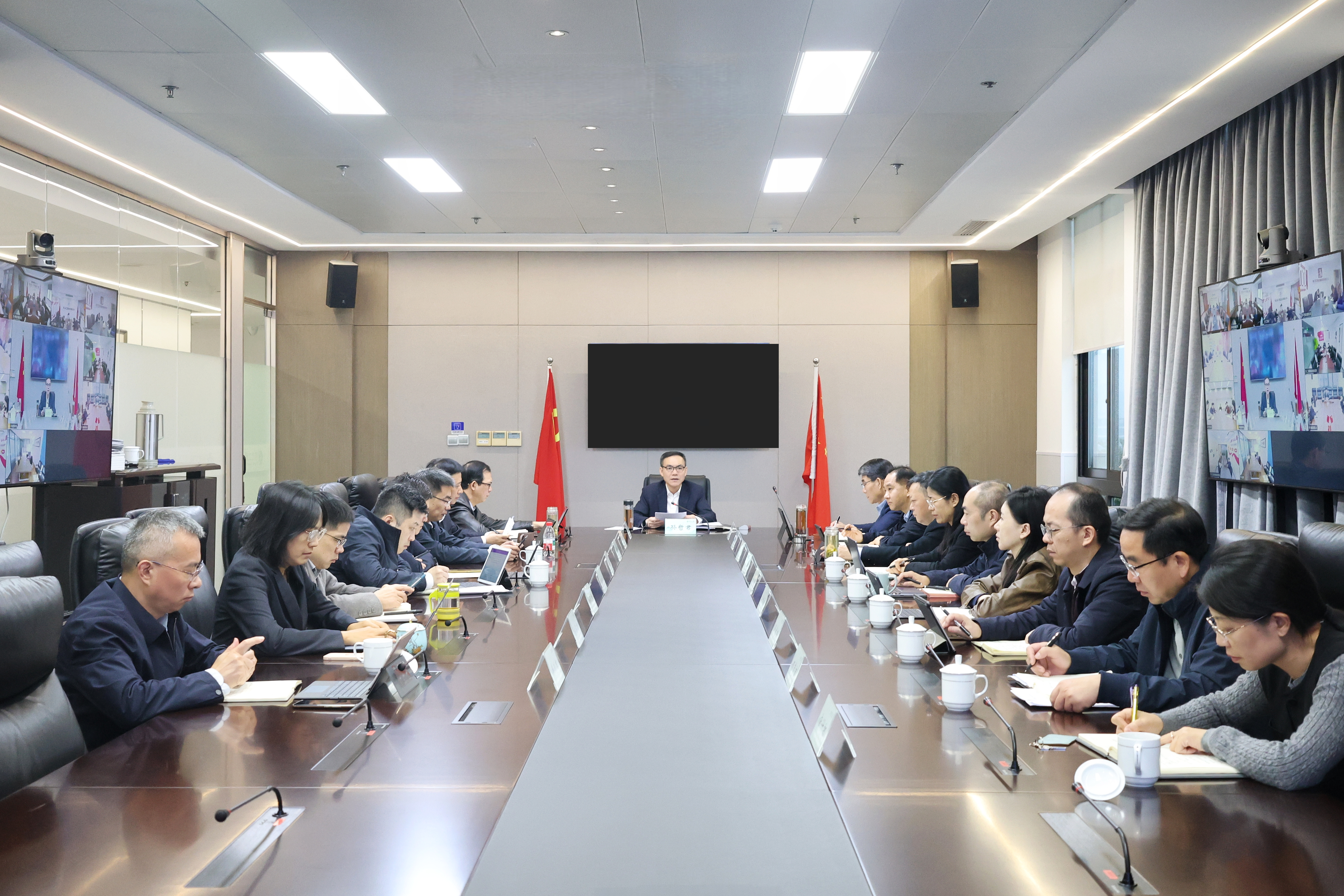 省二輕集團召開黨委（擴大）會議傳達學習省委十五屆八次全體會議精神