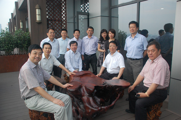 省國資委副主任戴震華、桑均堯蒞臨我司指導(dǎo)工作