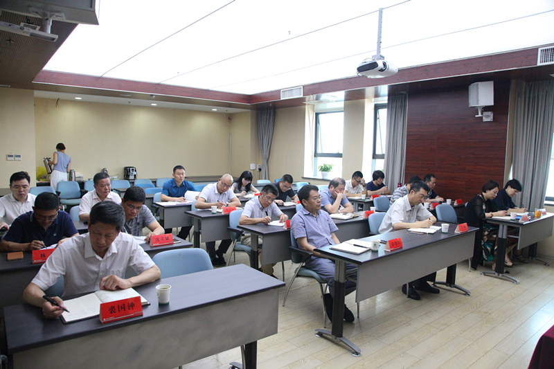 集團公司召開黨委擴大會議學習傳達全省國有企業黨的建設工作會議精神