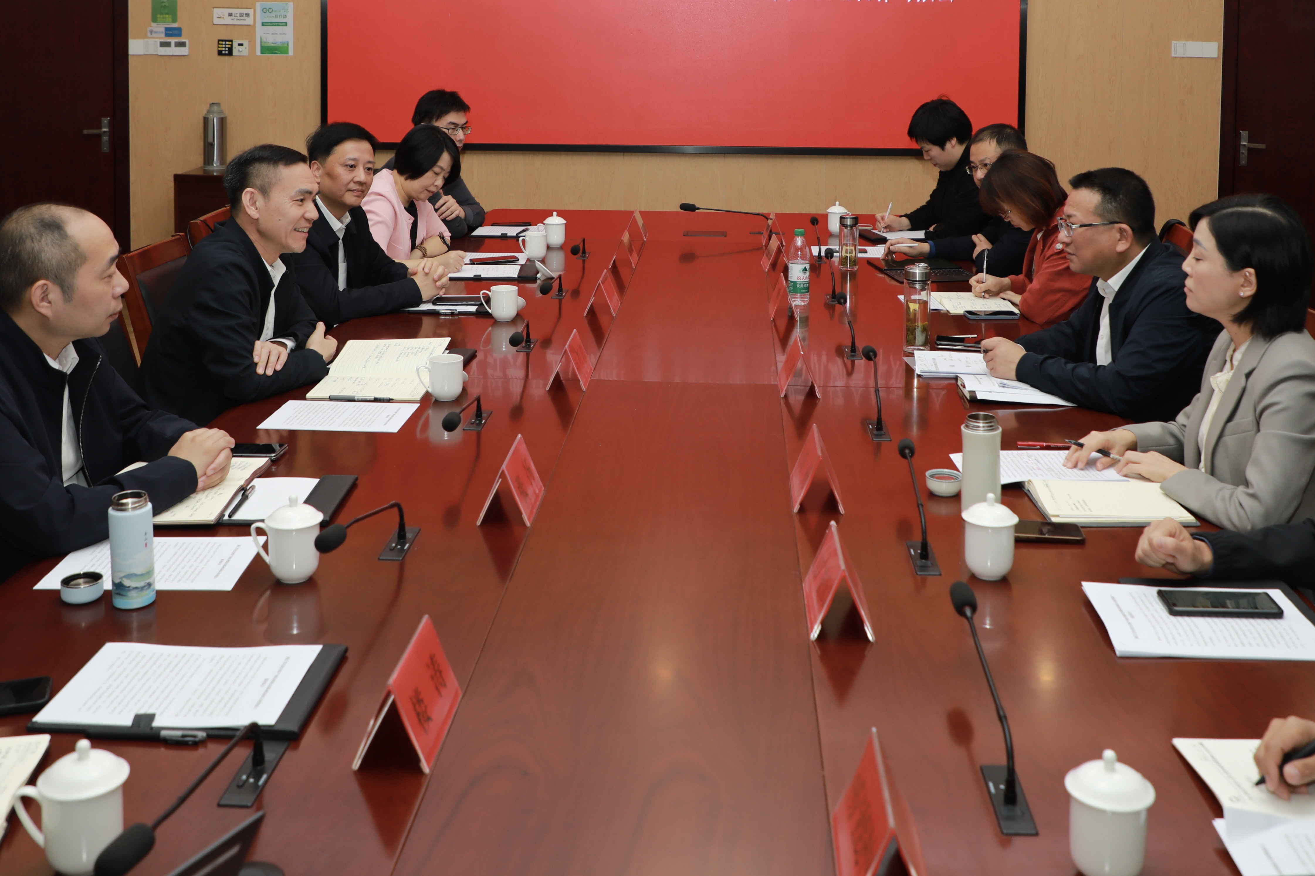 孫哲君一行赴磐安縣調研歷史經典產業有關工作